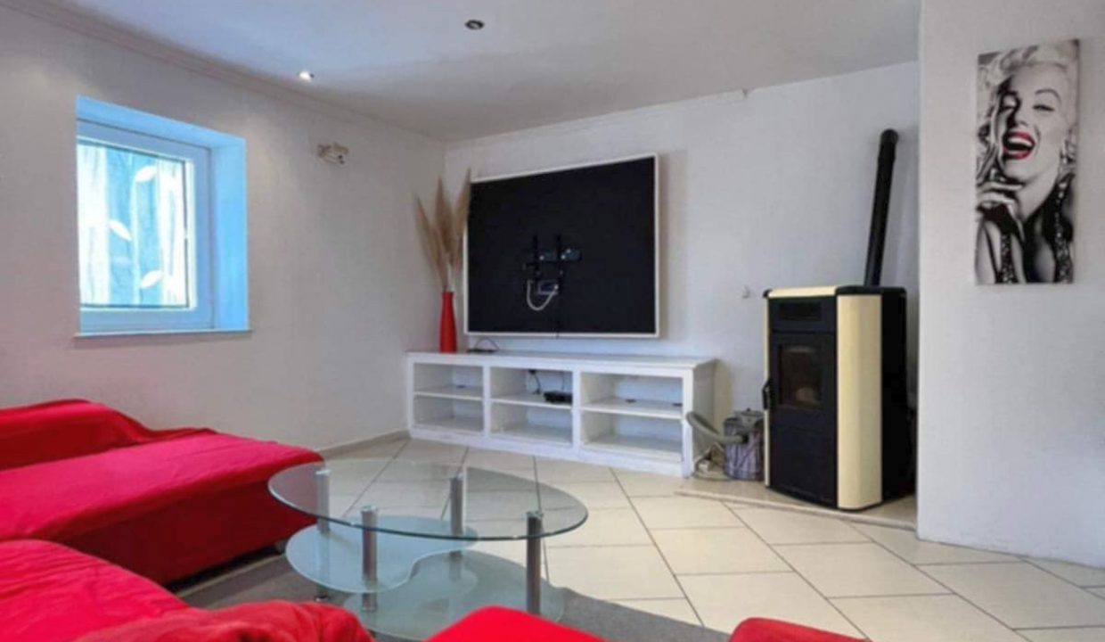 P-35 Wohnzimmer